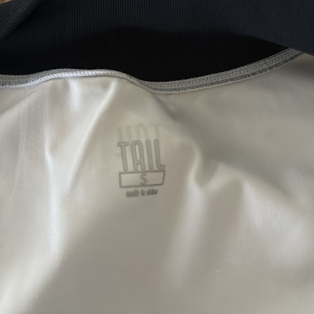 Tail White And Black Jacketeuc - image 6